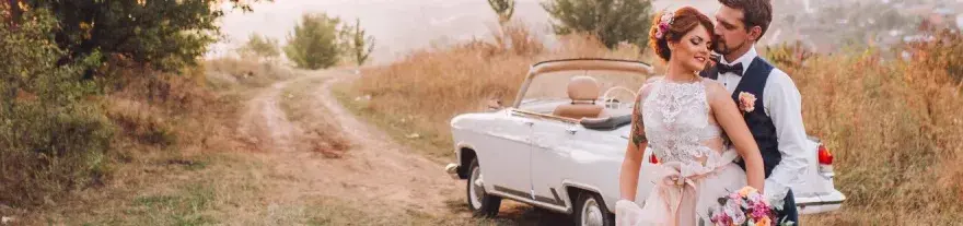 Ile kosztuje auto do ślubu? Sprawdź ceny i ukryte koszty wynajmu